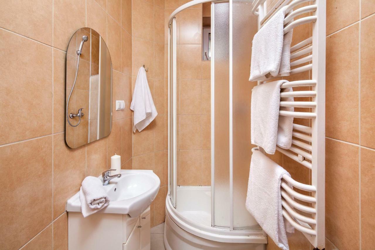 Sleepy3City Apartments Abrahama 16 グディニャ エクステリア 写真