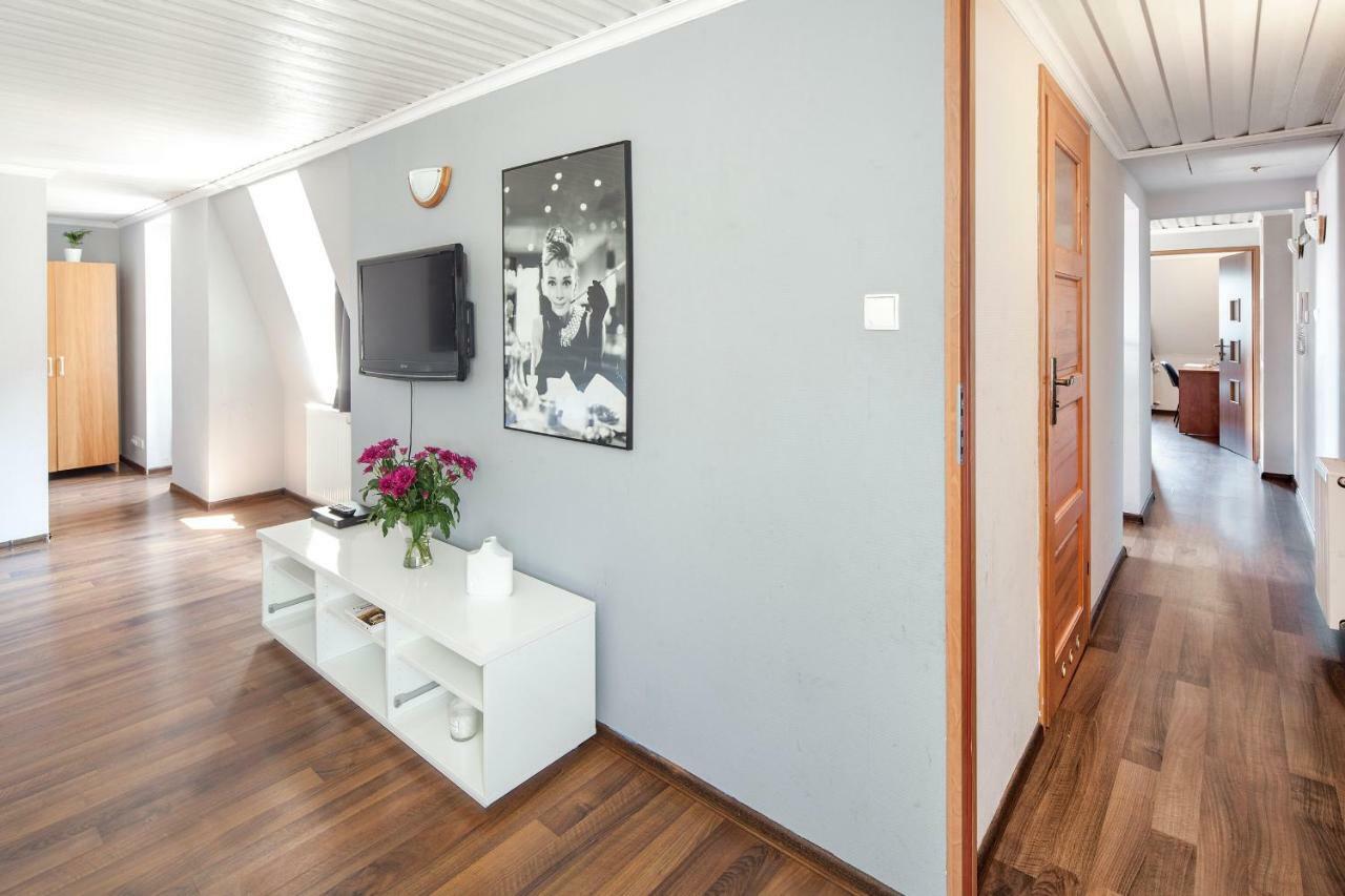 Sleepy3City Apartments Abrahama 16 グディニャ エクステリア 写真