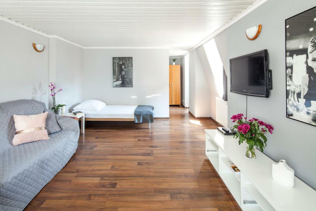 Sleepy3City Apartments Abrahama 16 グディニャ エクステリア 写真